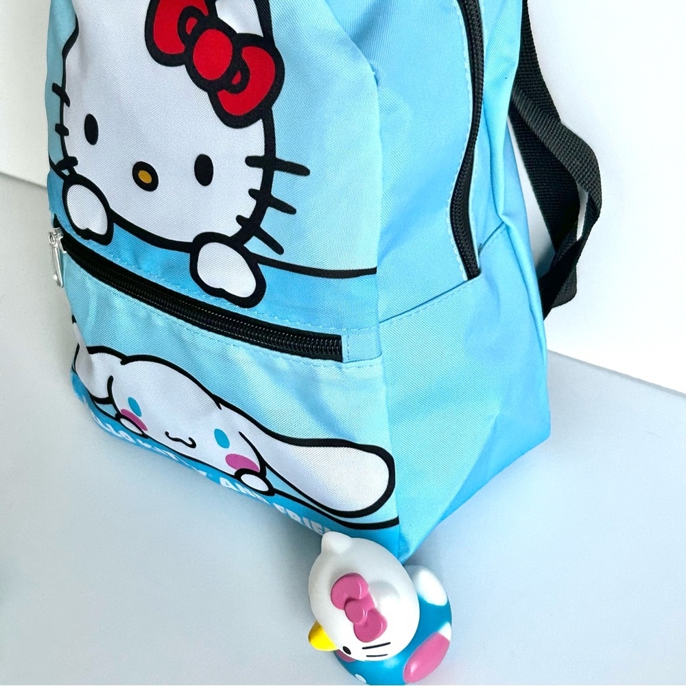 ❤️(HK0002) Hello Kitty Adorable 3-Piece Bundle. Small Backpack, Keychain & Duck - Picture 3 of 9